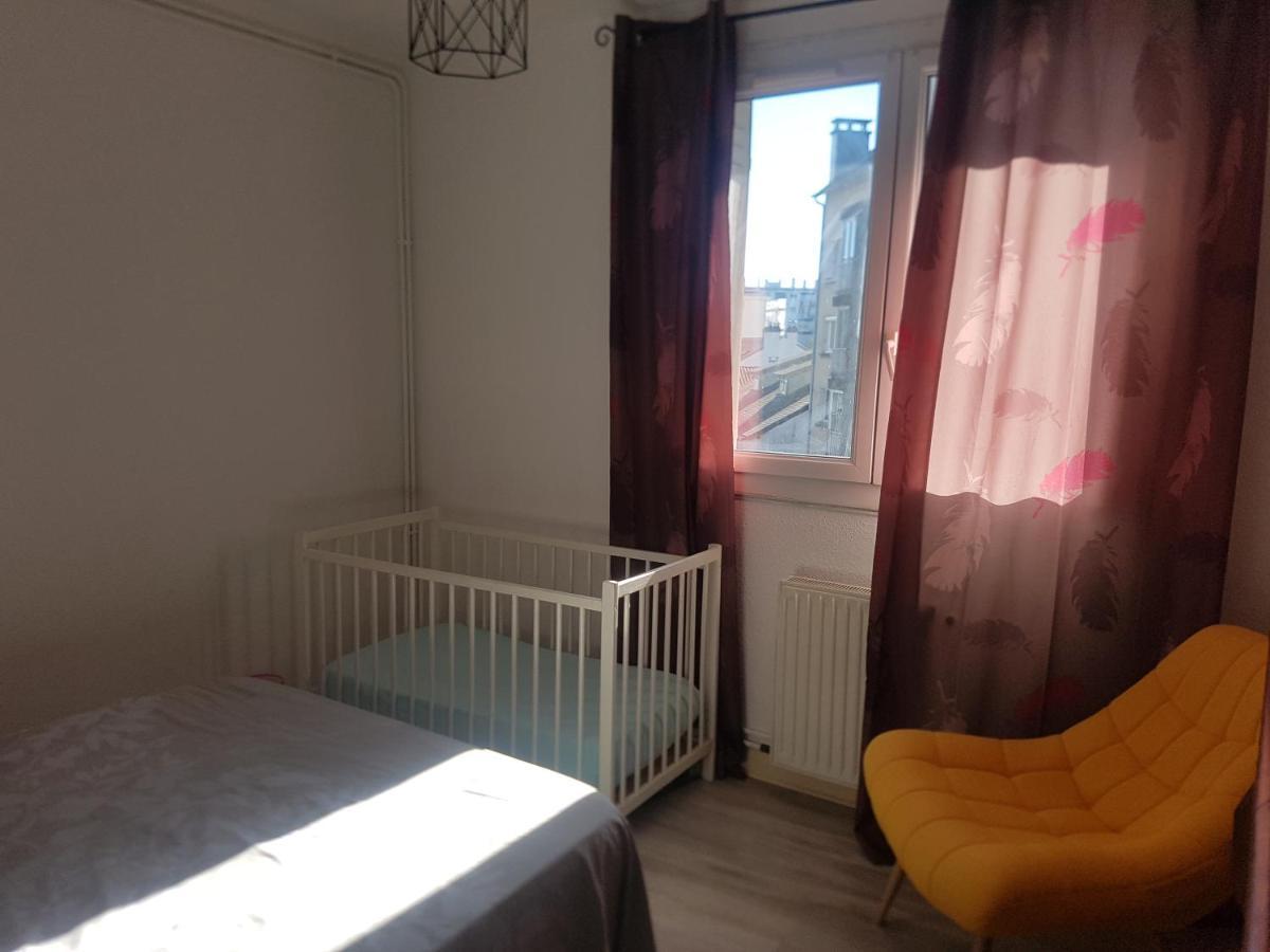 Logement Entier - Appartement T4 Hypercentre Dans Une Rue Calme - Stationnement Gratuit Тарб Екстер'єр фото